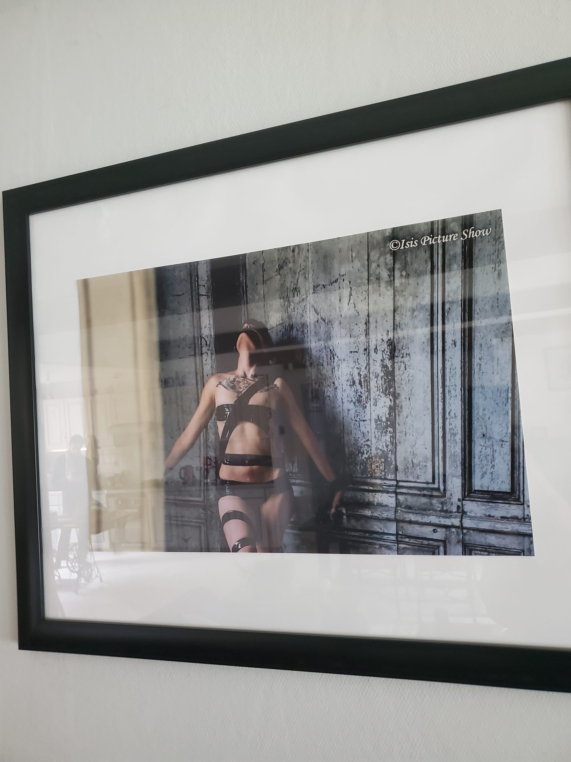 Tirage d'art : Entre 2 portes – Image 2